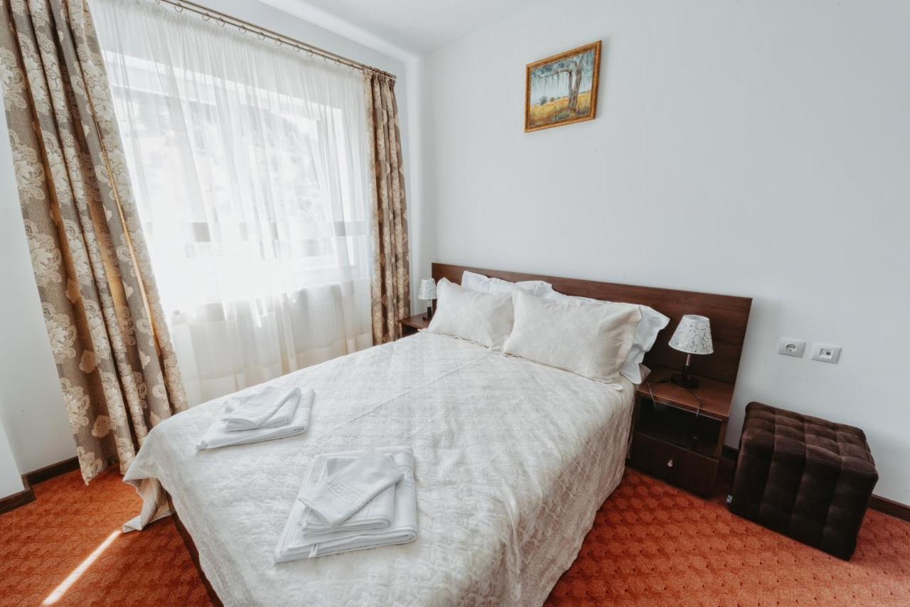 Hotel Complex Turistic Constantin Bucovina Câmpulung Moldovenesc Exterior foto